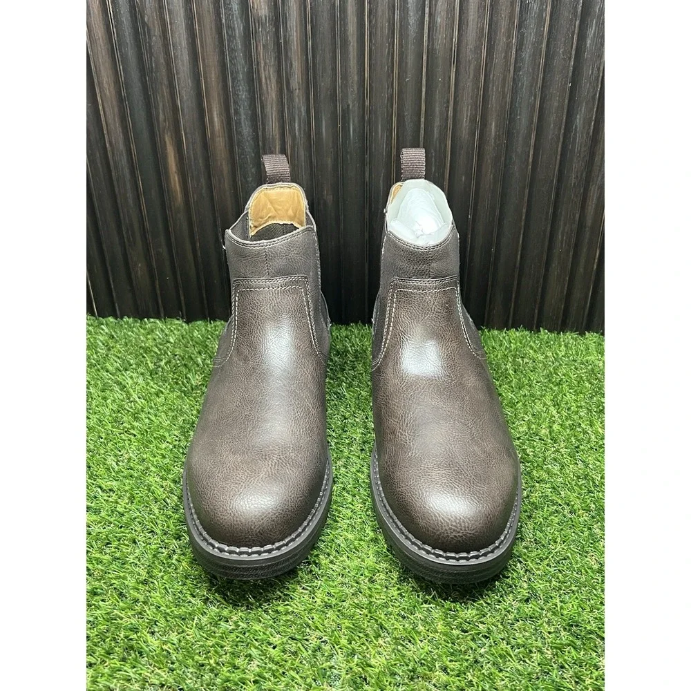Dockers size 12